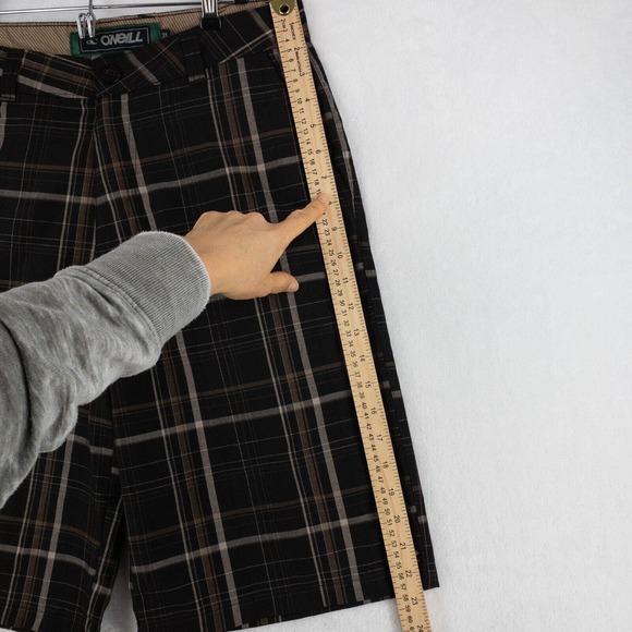 O'Neill Shorts Men's 31 Brown Plaid 11 Inch Inseam Flat Front - Picture 6 of 14